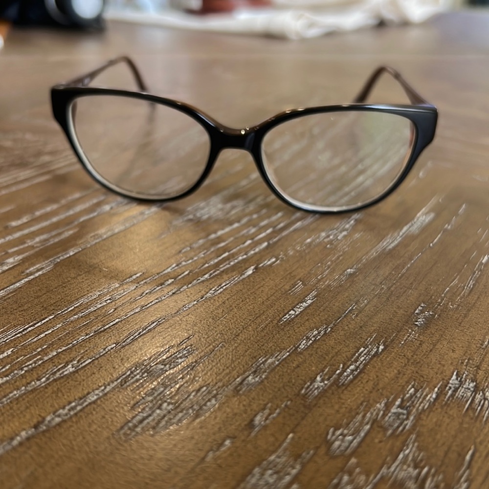 Guess frames